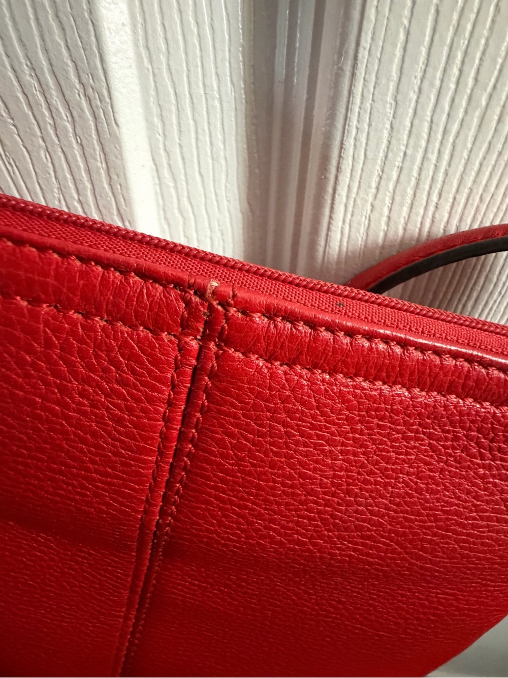 Red Leather Small Crossbody Bag - Calvin Klein - Picture 13 of 16